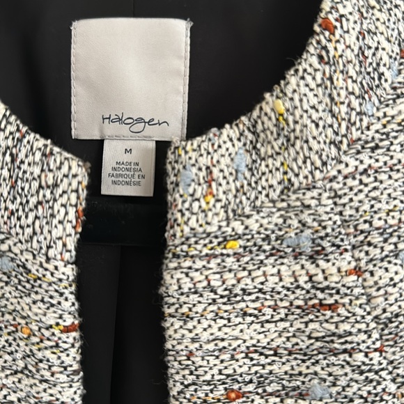 Two piece suit. Lovely material. Stretches some. - Picture 2 of 8